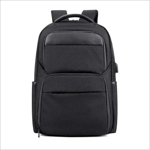 ब्लैक ऑफिस लैपटॉप बैकपैक