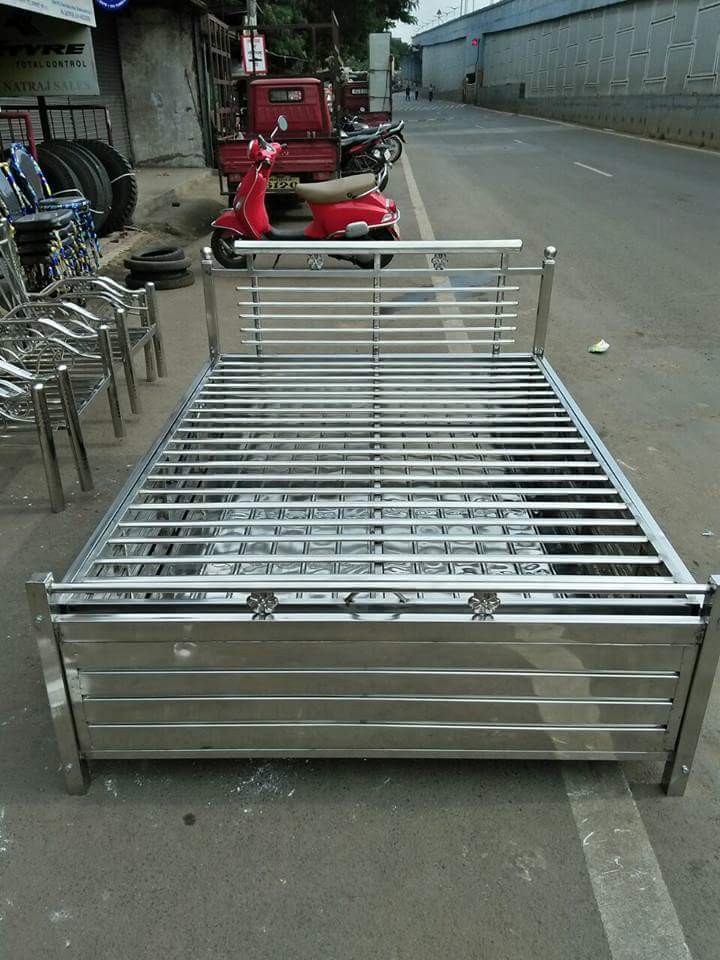 Ss Double Bed Primary Material: Stainless Steel