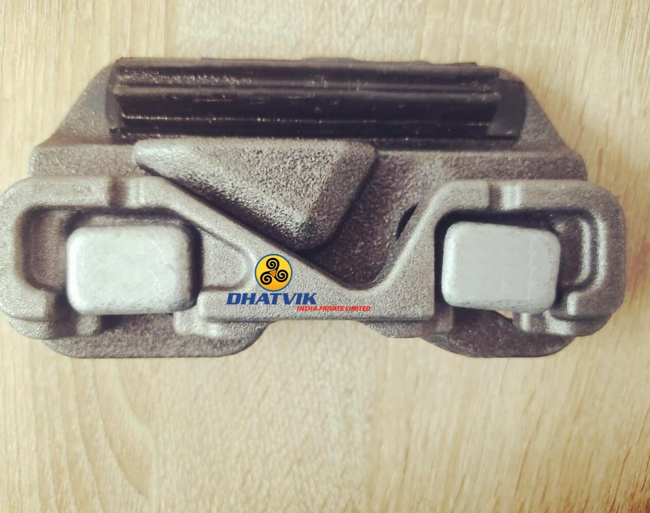 A100 Forged Weldable Rail Clamp - Color: Gray