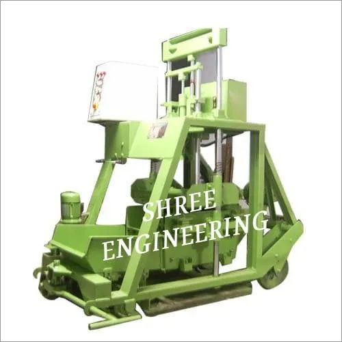 Semi-Automatic Solid Brick Making Machine - 1000-1500 Blocks/Hour Capacity, 220-240V Voltage, Hydraulic Pressure Method, 1-Year Warranty, Fly Ash Raw Material, Orange Color