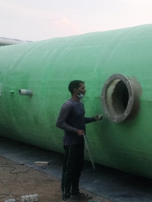 FRP Underground Water Tank - 100kl Capacity, Gray Color , Specialized for Industrial Water Usage and Sewage Processing