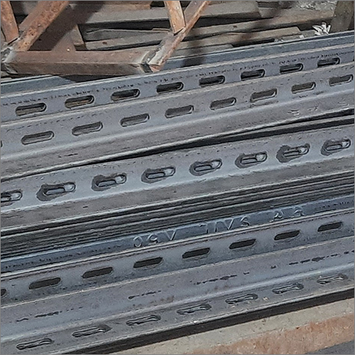 एंगल केबल ट्रे