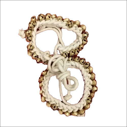 विभिन्न उपलब्ध व्हाइट पैड घुंगरू