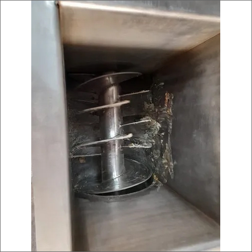 Automatic Cheese Grinder And Shredder Machine - Capacity: 2000 Kg/hr