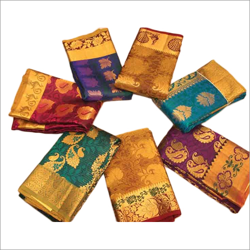 विभिन्न उपलब्ध कांचीपुरम सिल्क साड़ी