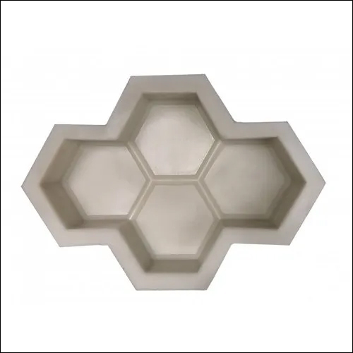 Brick Rubber Mold - Rubber Material, Yellow Color | Mould Life of 5, Industrial Usage, Plastic Shaping Mode