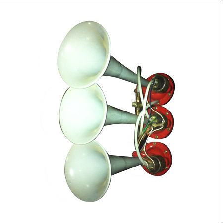 Tri Bigul Horns