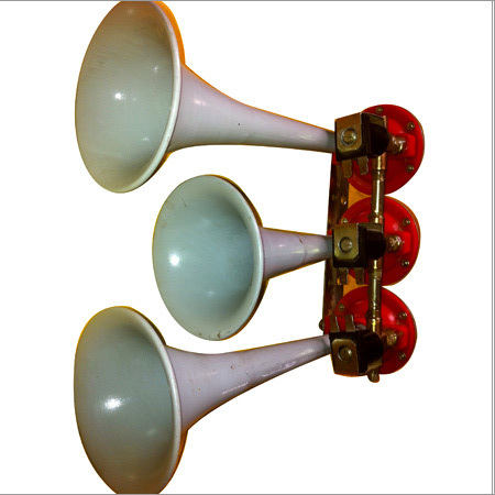 Tri Koizer Horns