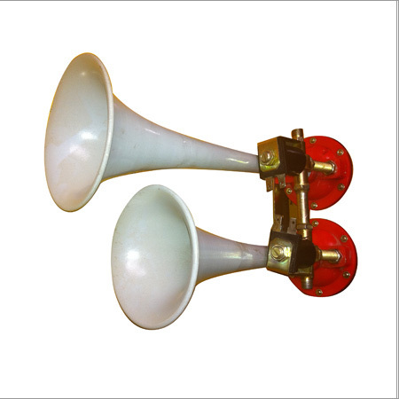 Twin Jumbo Musical Horn