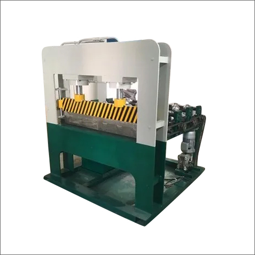 Liner Sheet Crimping Machine - Application: Industrial