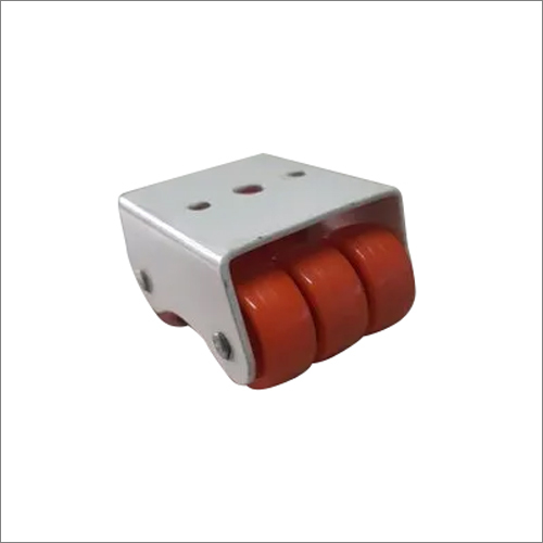 छह ढलाईकार पहिया