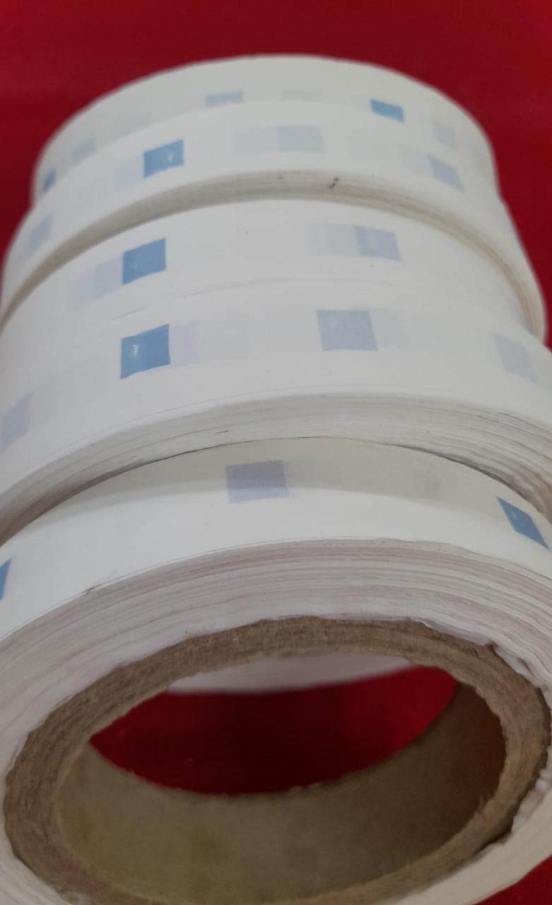 Hot Melt Adhesive Envelope Cover Release Paper - Silicon Coated, 15-20 Mm Width Roll, Plain White | Anti Curl, Greaseproof, Moisture Proof