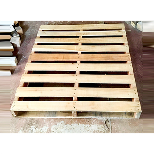 Brown Two Way Stringer Pallets