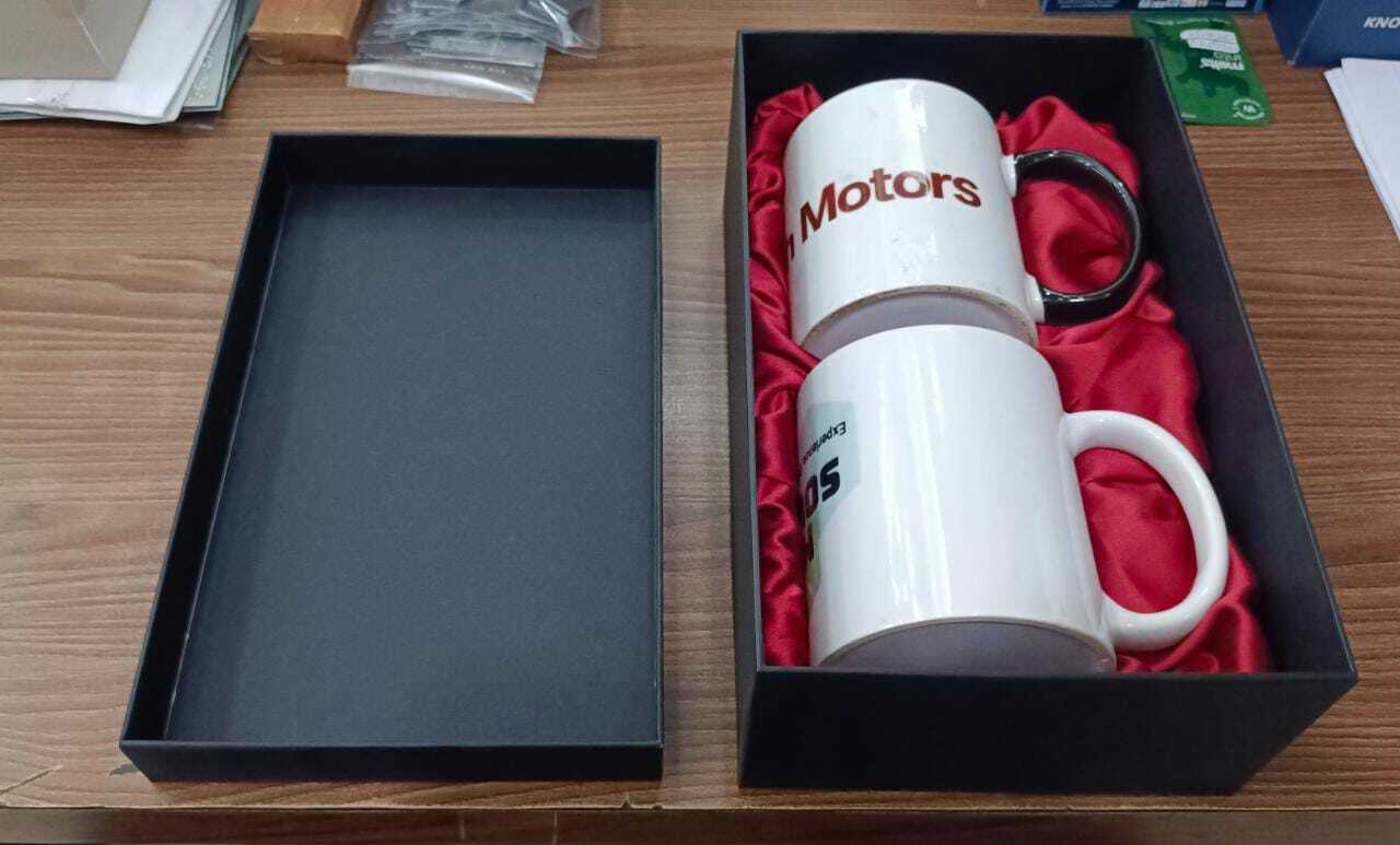 Gift Box - Cardboard, Variable Dimensions, Light Blue | High Resolution Print, Lid Closure, Ideal For Sweets And Small Item Presentation