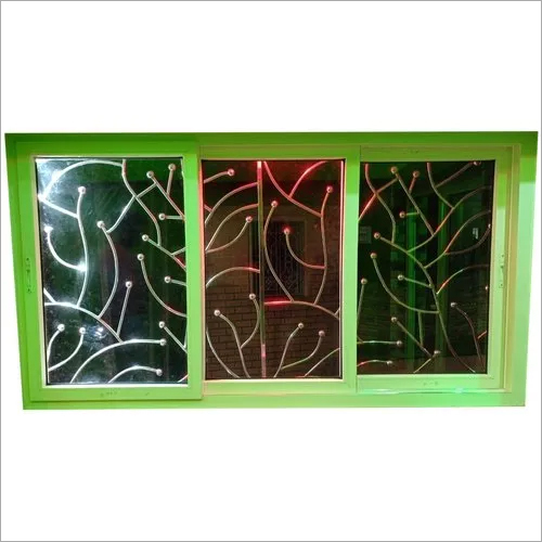 Upvc थ्री ट्रैक स्लाइडिंग विंडो एप्लीकेशन: कमर्शियल