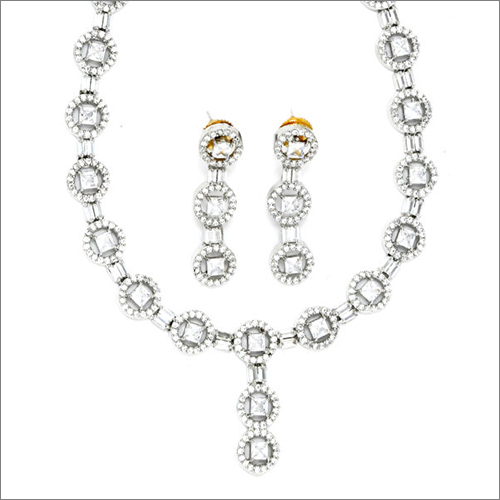 Necklace And Earring - Gold Jewelry Set | Elegant Design for Women, Perfect for Parties and Gift Occasions