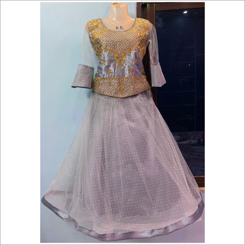 वॉशेबल नेट स्कर्ट सैटिन