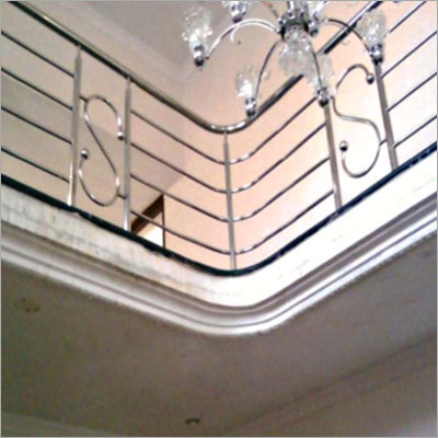 डिज़ाइनर एसएस रेलिंग