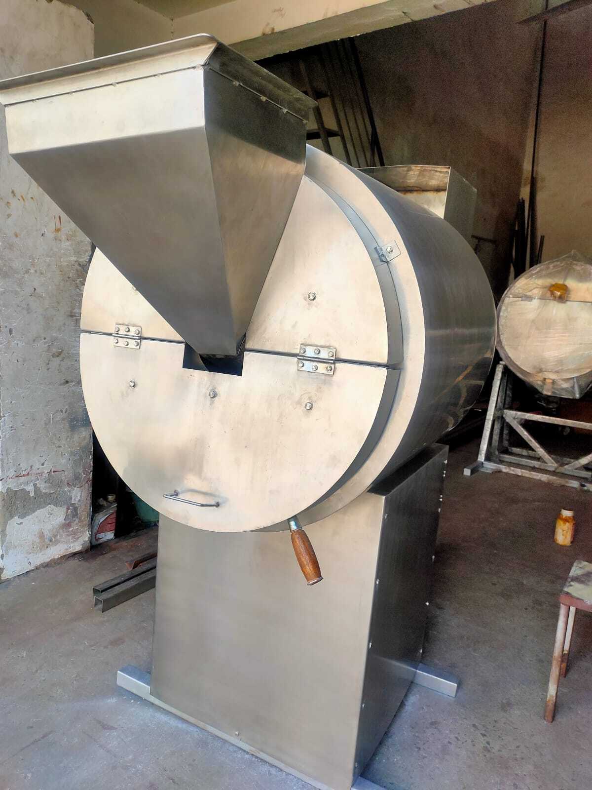 Automatic Roaster Machine Capacity: 1000 Kg/day