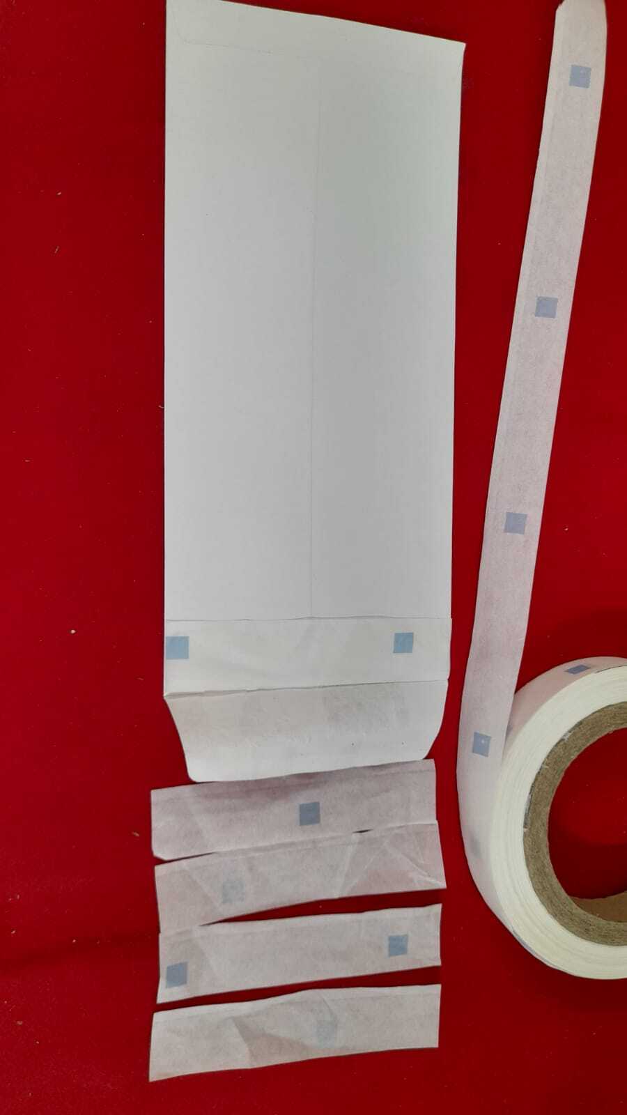 Plain White Strip Paper Roll - 15-20 Mm Width, Silicone Coated With 2mm Side Coating | Greaseproof, Waterproof, Recycled Craft Paper, 40 Gsm