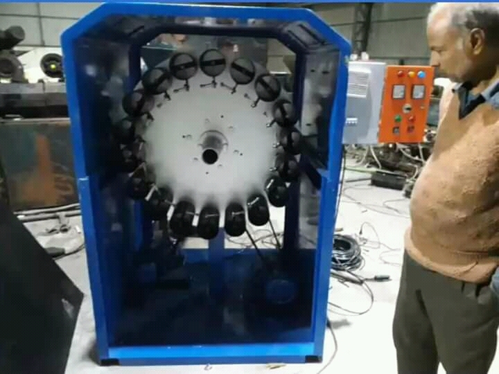 Pvc Braided Pipe Machine - Stainless Steel, Blue And Sky Blue Finish | 20 Power, 380 Voltage, Automatic Grade, 3 Yr Standard Warranty