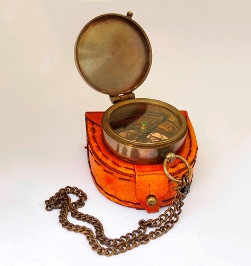Handmade Nautical Brass Antique Flat Pocket Compass With Leather Case