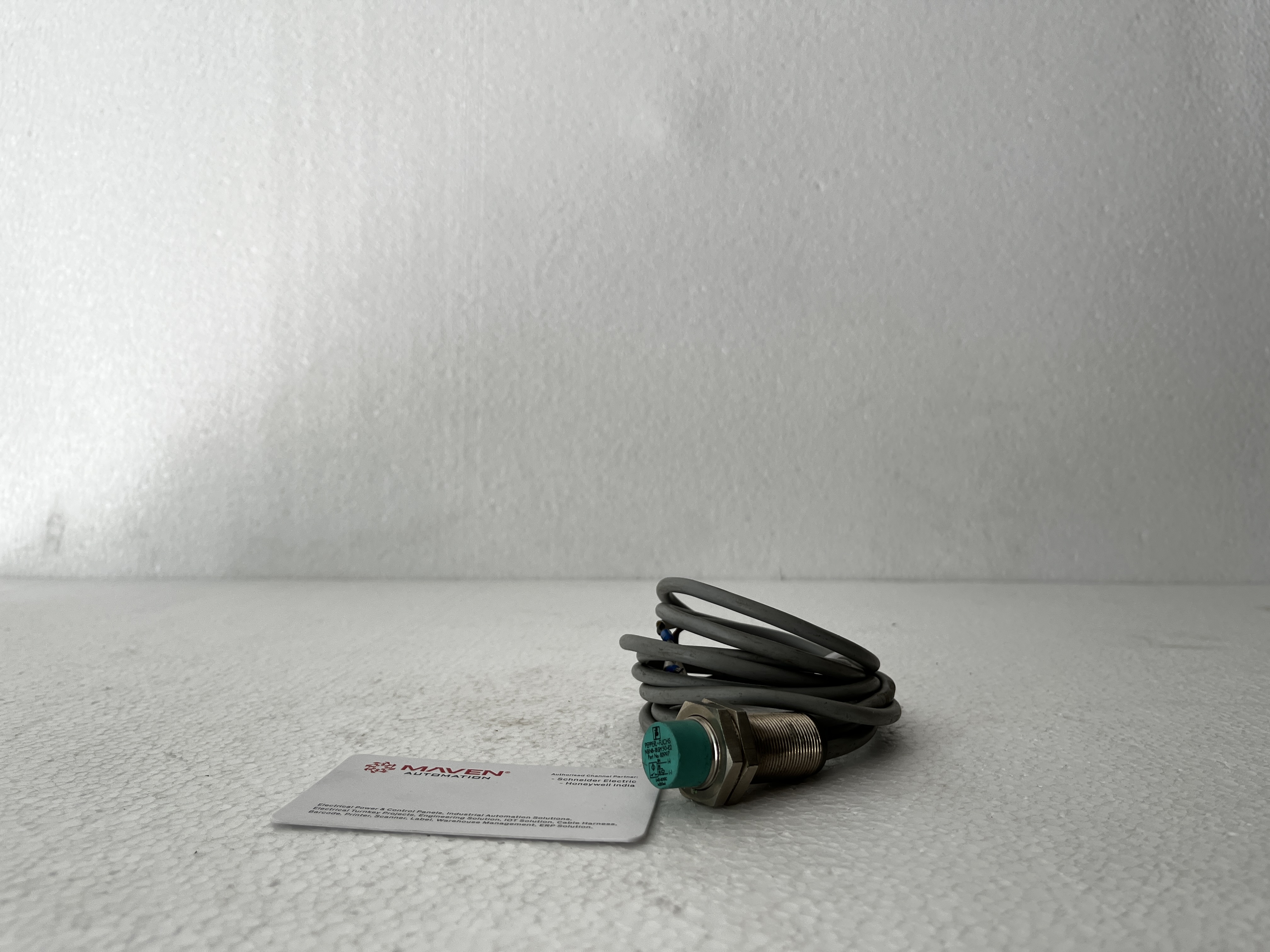 New Pepperl-fuchs Nbn8-18gm50-e2 Inductive Sensor Application: Standard