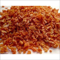 ऑरेंज ड्राइड गाजर के गुच्छे