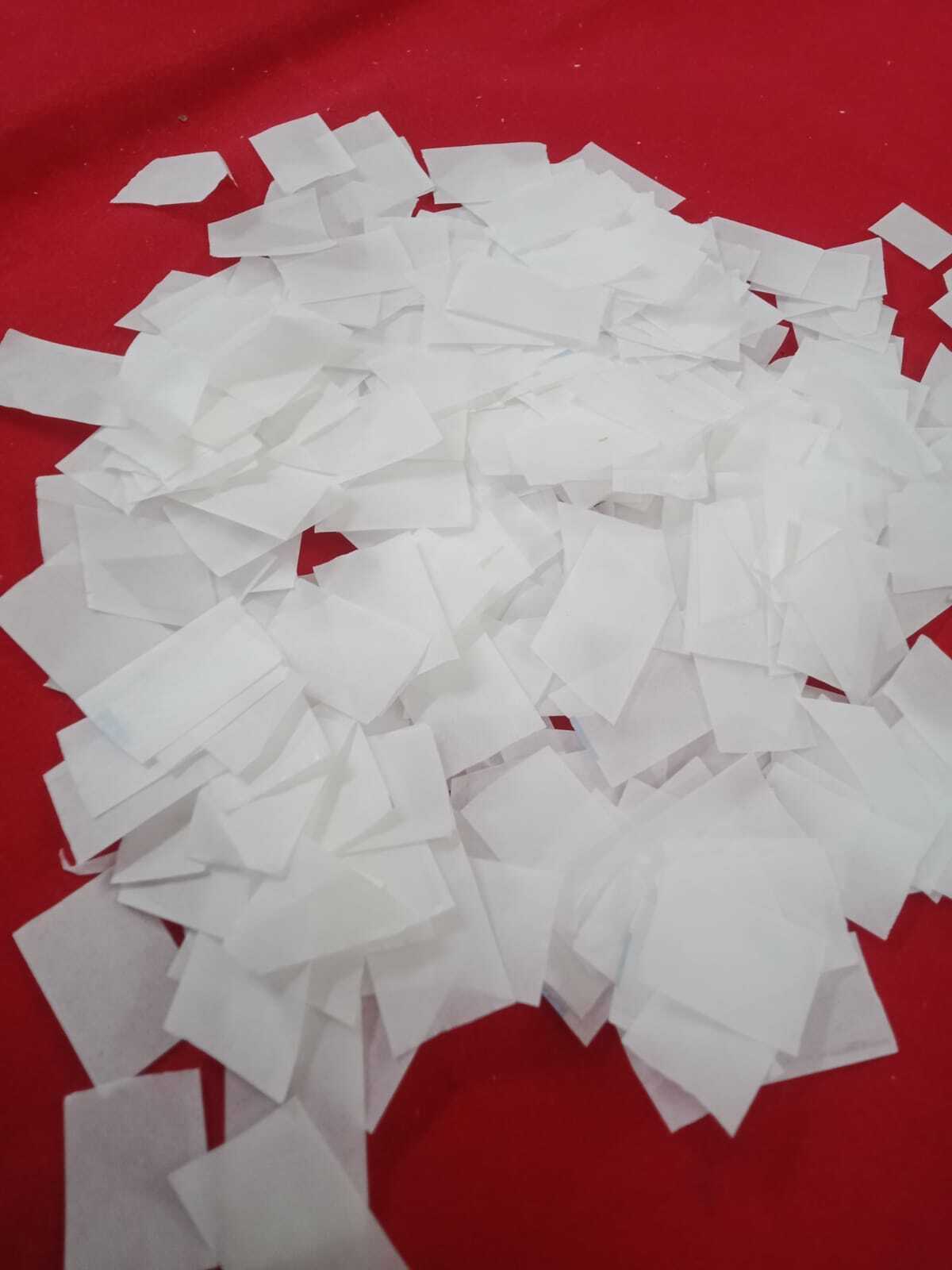 Plain White Confetti Blaster Paper - 40gsm, 15-20mm Size | Greaseproof, Waterproof Craft Paper, Ideal For Celebrations And Weddings