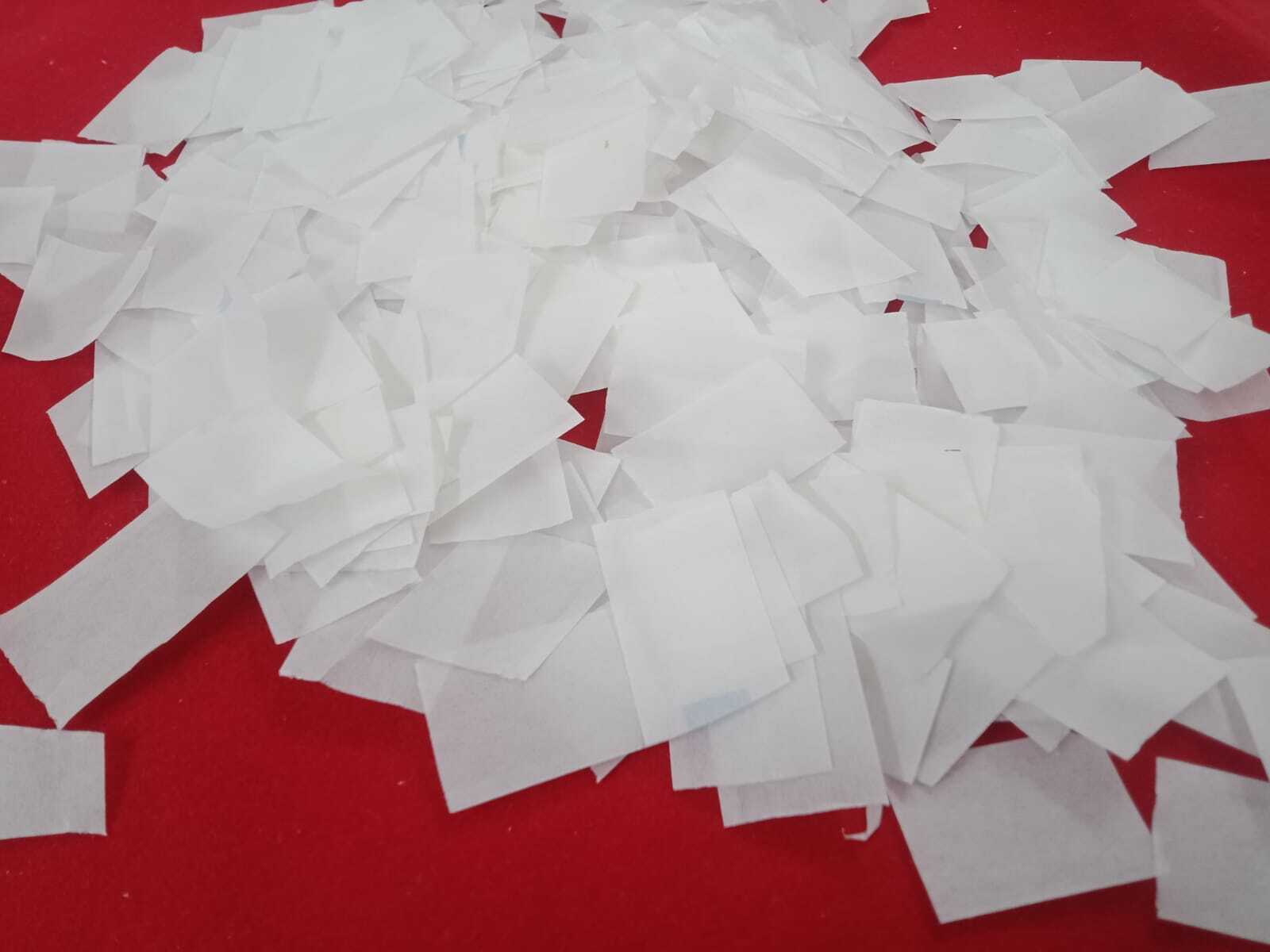 Plain White Confetti Blaster Paper - 40gsm, 15-20mm Size | Greaseproof, Waterproof Craft Paper, Ideal For Celebrations And Weddings