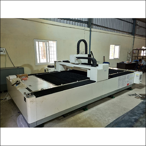 Fiber Laser Cutting Machine Single Table - Automatic Grade: Automatic