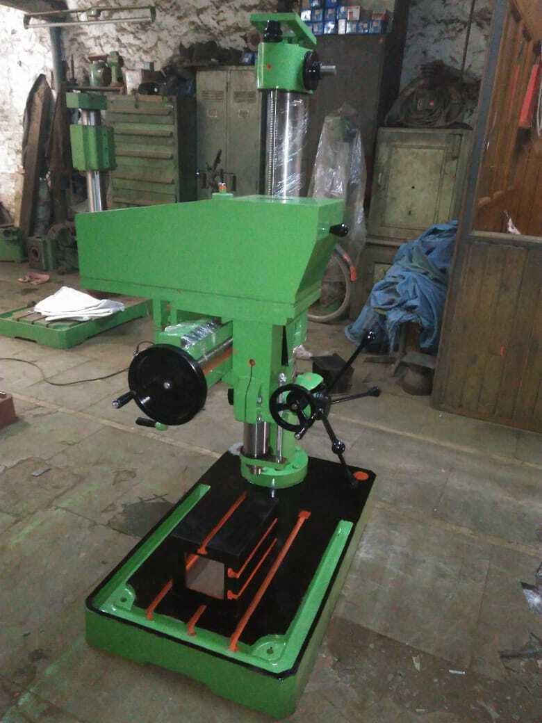Radial Drill Machine - 220v Voltage, Manual Operation | Non-computerized, Standard Cnc Functionality