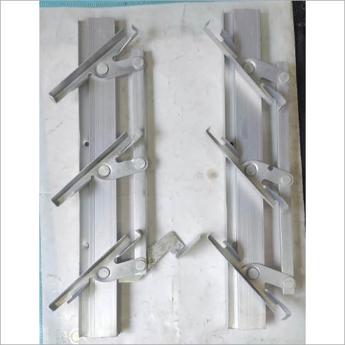 एल्युमिनियम लौवर एप्लीकेशन: डोर एंड विंडोज