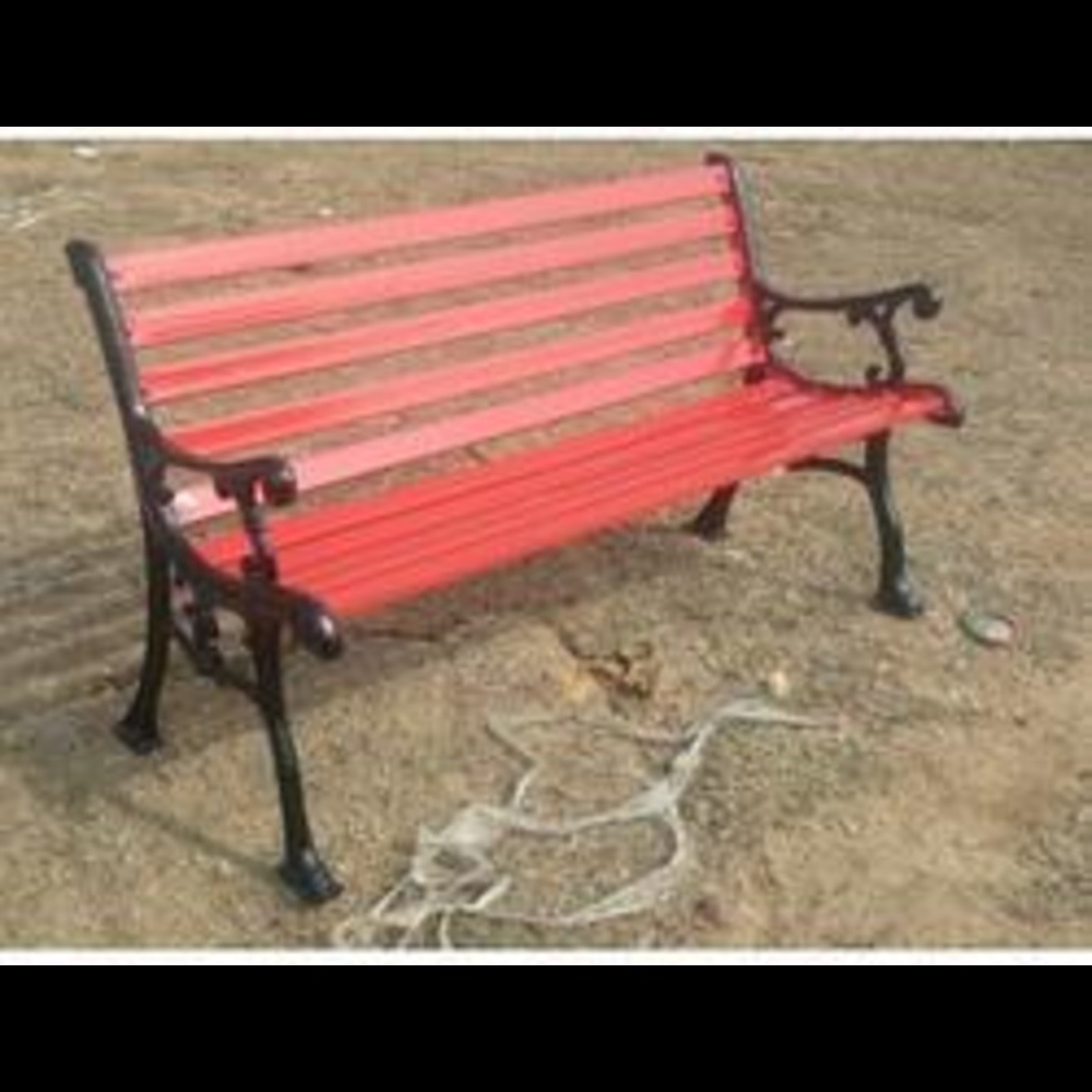Cast Iron Bench Sp-904 - 5ft X 2ft X 3.5ft | Eco-friendly, Durable, Easy To Clean, Custom Color Options