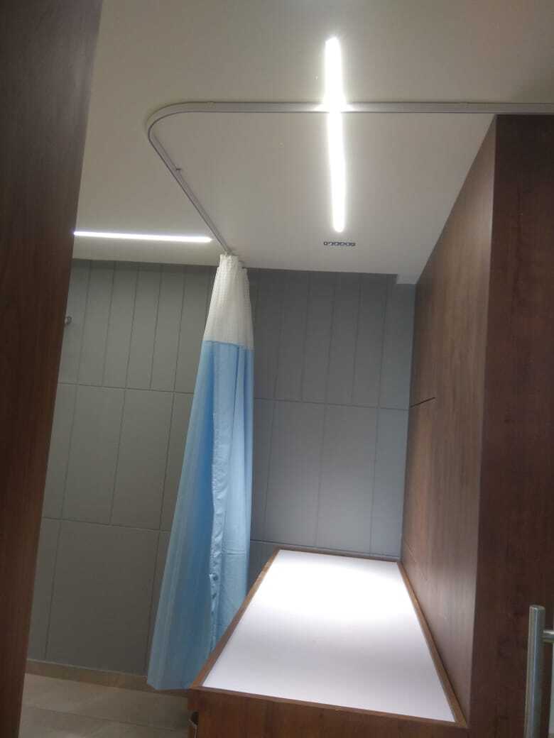 F-track Curtain Track - Color: White