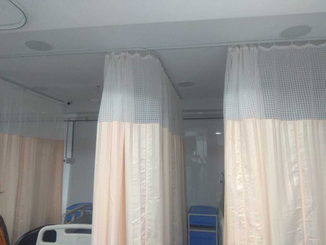 F-track Curtain Track - Color: White