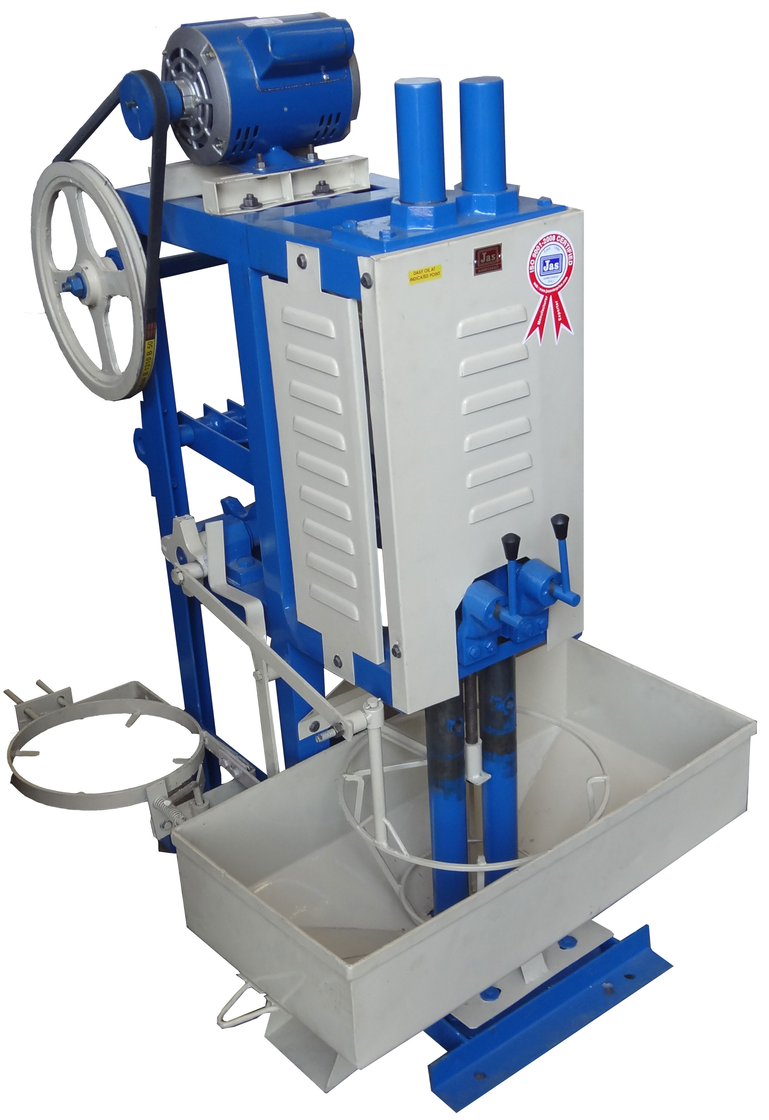 Mirchi Kandap Machine 3 Bars Capacity: 200 Kg Per Hr