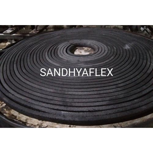 ब्लैक कलर रबर स्ट्रिप हार्डनेस: 55 से 65