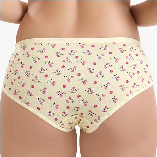 प्रिंटेड क्रीम पैंटी