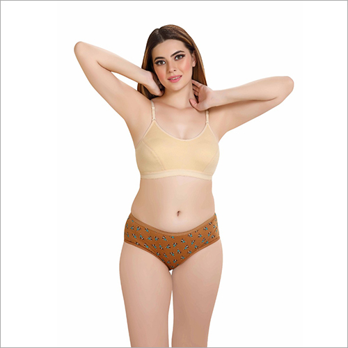 फ्लावर डिज़ाइन पैंटी