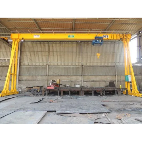 Single Girder Goliath Cranes - Color: Yellow