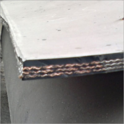 रबर की चादर