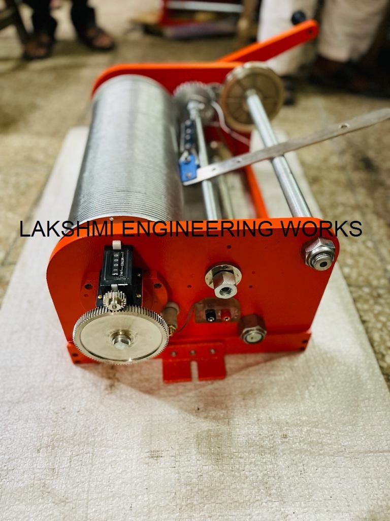Sounding Reel Capacity: 45 Kg/hr