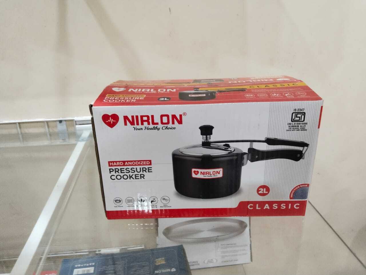 Classic Pressure Cooker - 2 Ltr Interior Coating: Hard Anodised