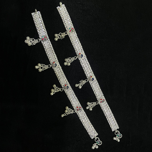 Imitation Designer Anklet - High-Quality Materials, Customized Size | Elegant Design for Women's Fashion, Durable Craftsmanship