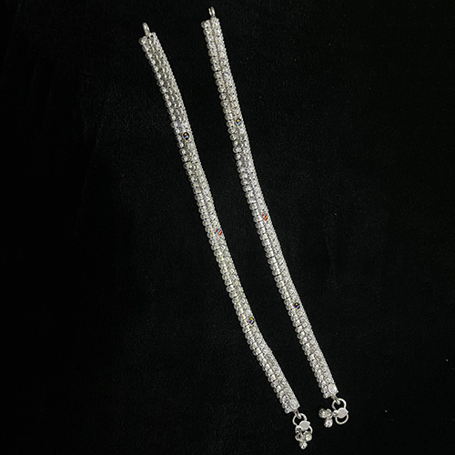 Imitation Designer Anklet - High-quality Materials, Customized Size | Elegant Design For Women's Fashion, Durable Craftsmanship