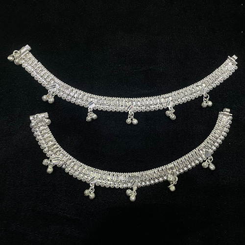 Imitation Designer Anklet - High-quality Materials, Customized Size | Elegant Design For Women's Fashion, Durable Craftsmanship