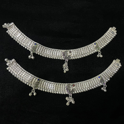 Artificial Designer Anklet Size: Customized