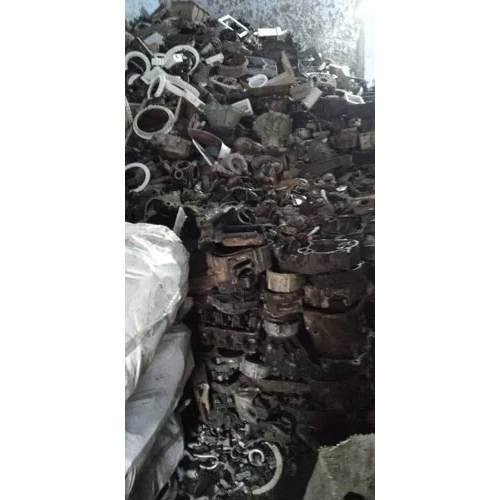 Aluminum Casting Scrap - Recyclable Solid, Industrial Grade Silver Quality With Good Purity