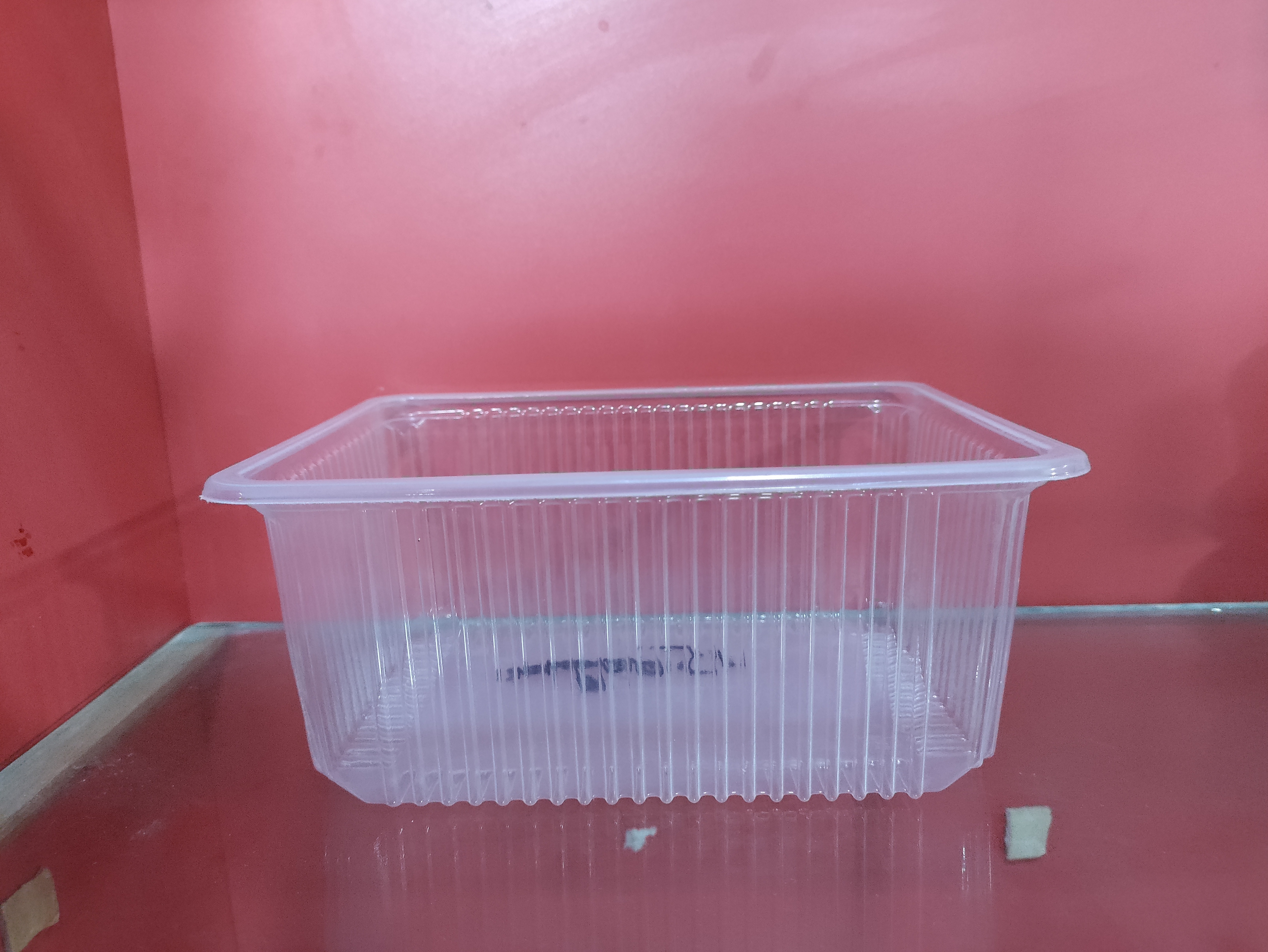 Rectangle Tray - Pp Material, 140 X 190 Mm Size, Transparent Color, 3 Compartment Design, Disposable Food Container, Matt Finish